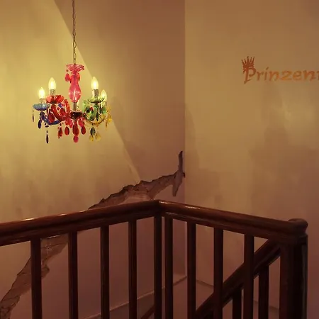 Apartmenthaus Kornstrasse Lägenhet *